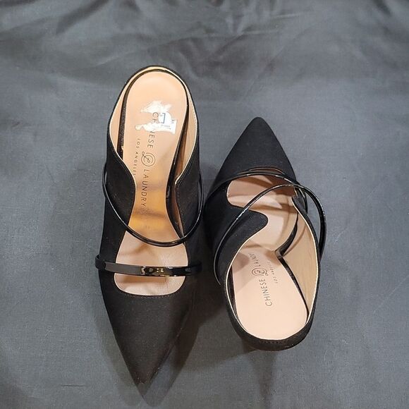 CHINESE LAUNDRY SUEDE  DOUBLE STRAP MILE SANDAL - Picture 4 of 14